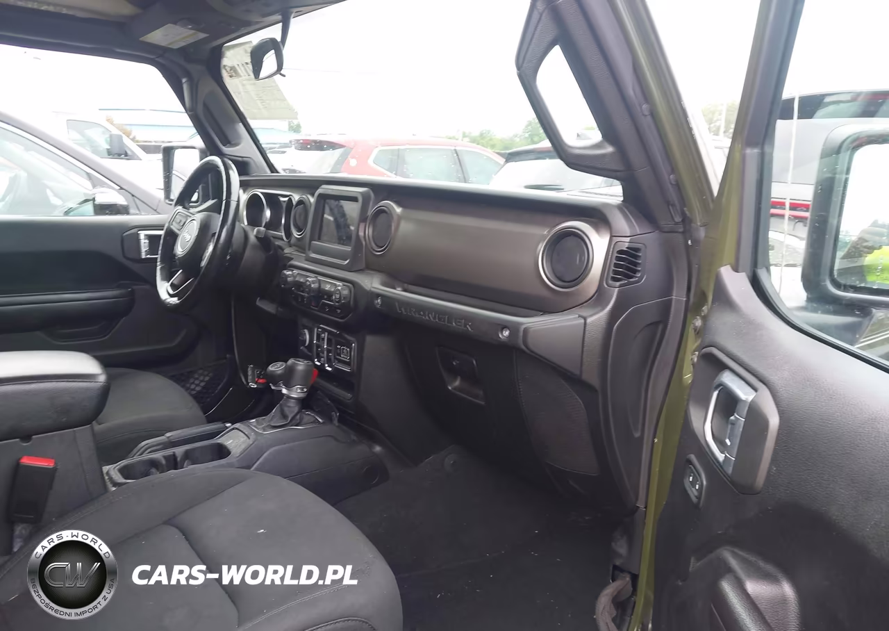 2021 Jeep Wrangler Unlimited Willys 4X4 VIN:1C4HJXDG8MW608898 - 5