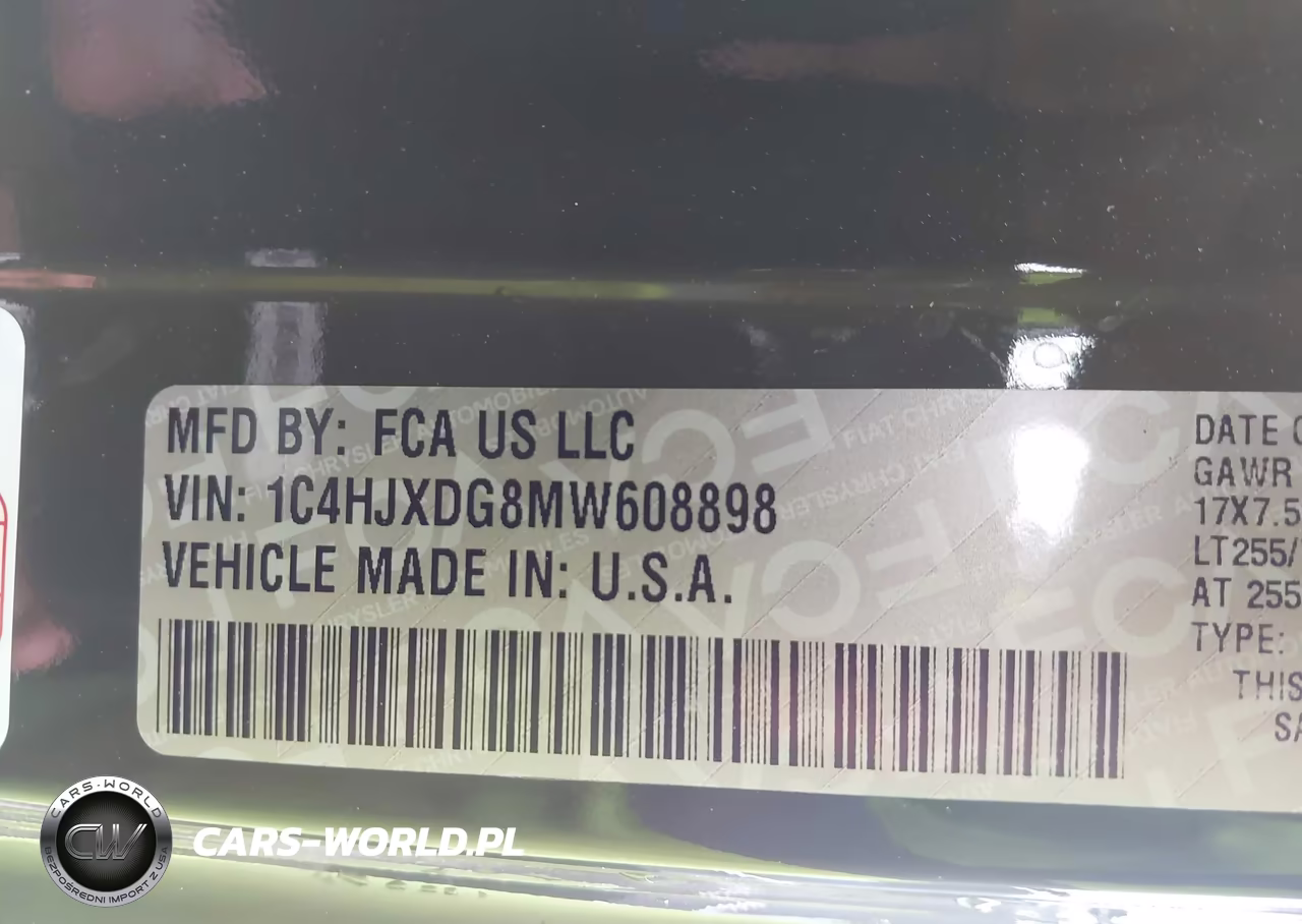 2021 Jeep Wrangler Unlimited Willys 4X4 VIN:1C4HJXDG8MW608898 - 9