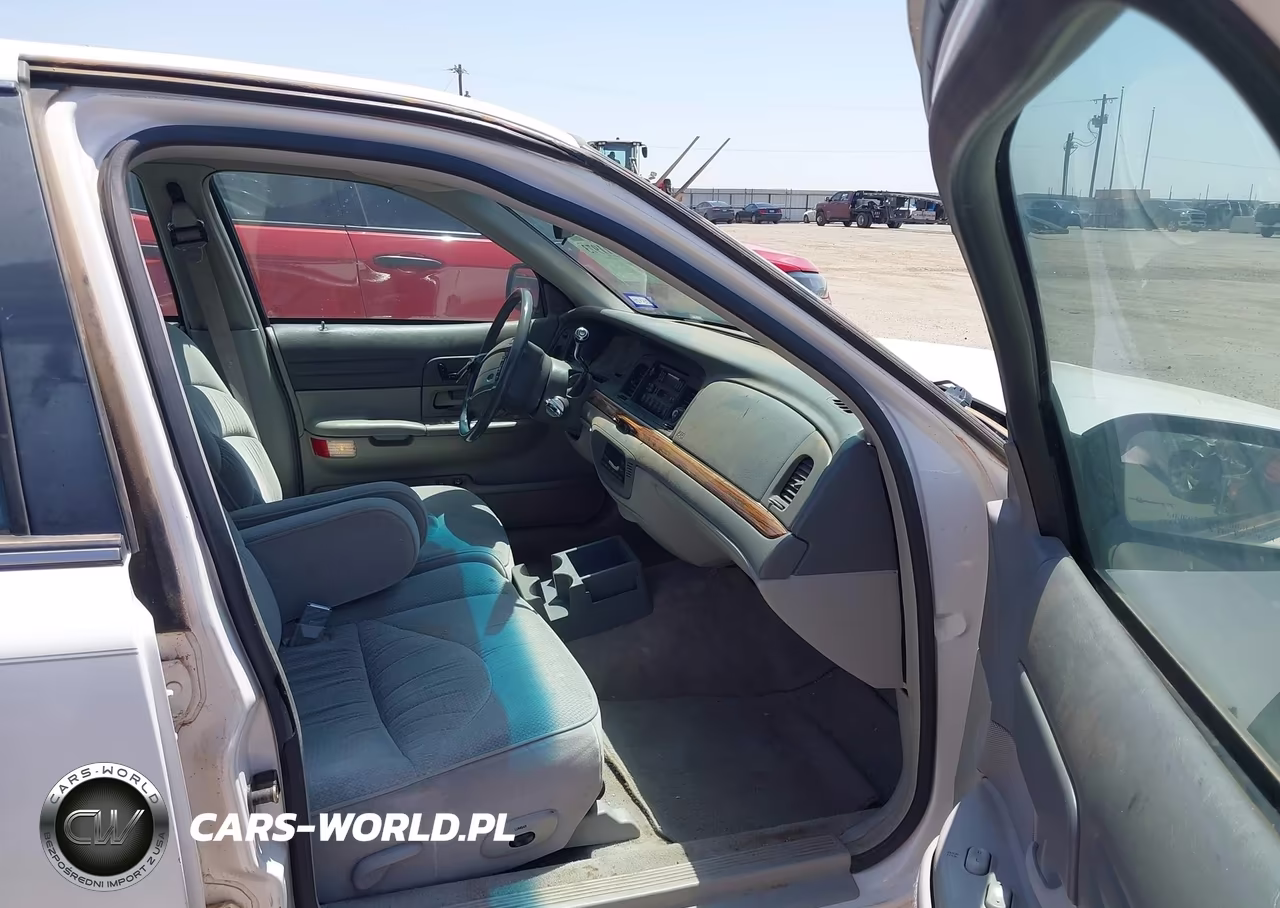 1995 Ford Crown Victoria Lx VIN:2FALP74W7SX126396 - 5