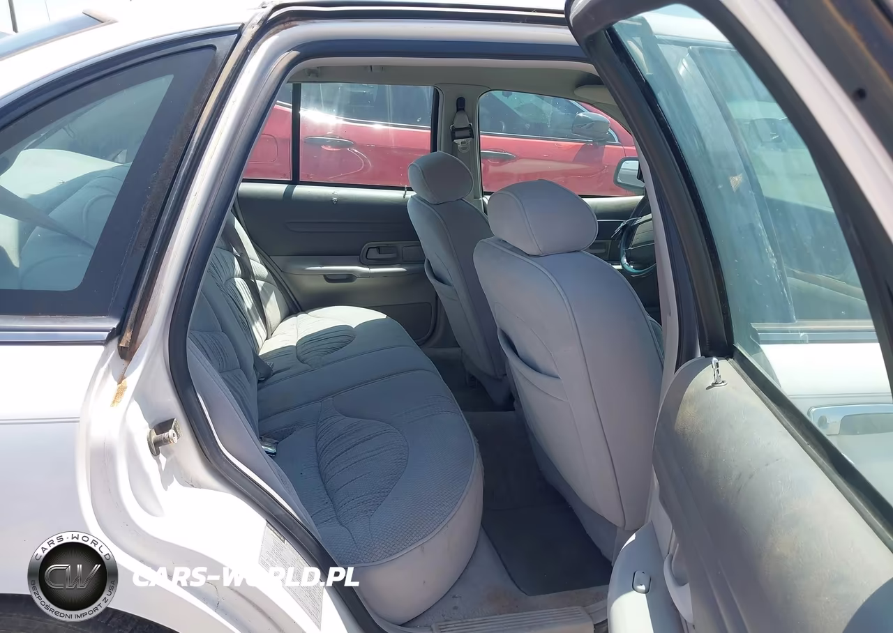 1995 Ford Crown Victoria Lx VIN:2FALP74W7SX126396 - 8