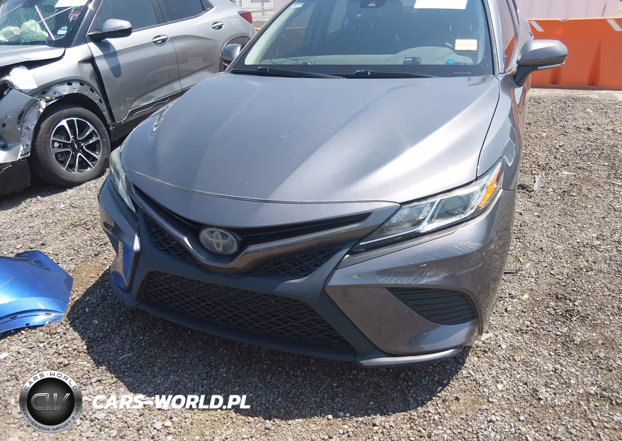 2018 Toyota Camry Se VIN:4T1B11HK0JU674902 - 12