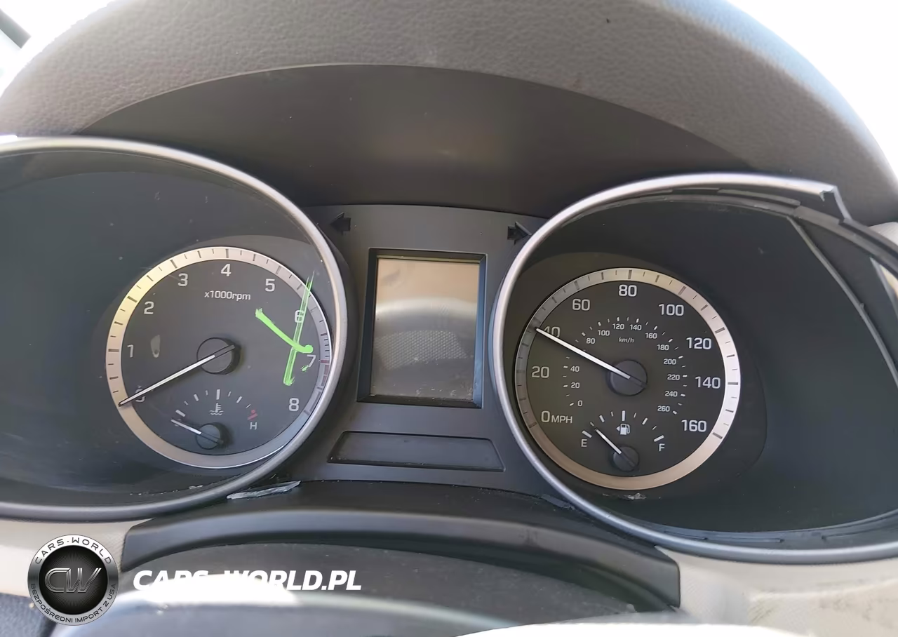 2017 Hyundai Santa Fe Sport 2.4L VIN:5XYZT3LB7HG496157 - 16