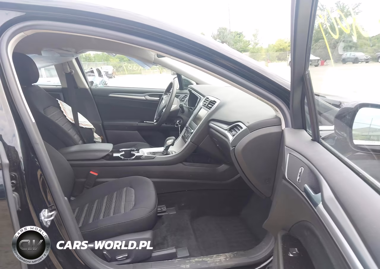 2016 Ford Fusion Se VIN:3FA6P0H71GR395796 - 5