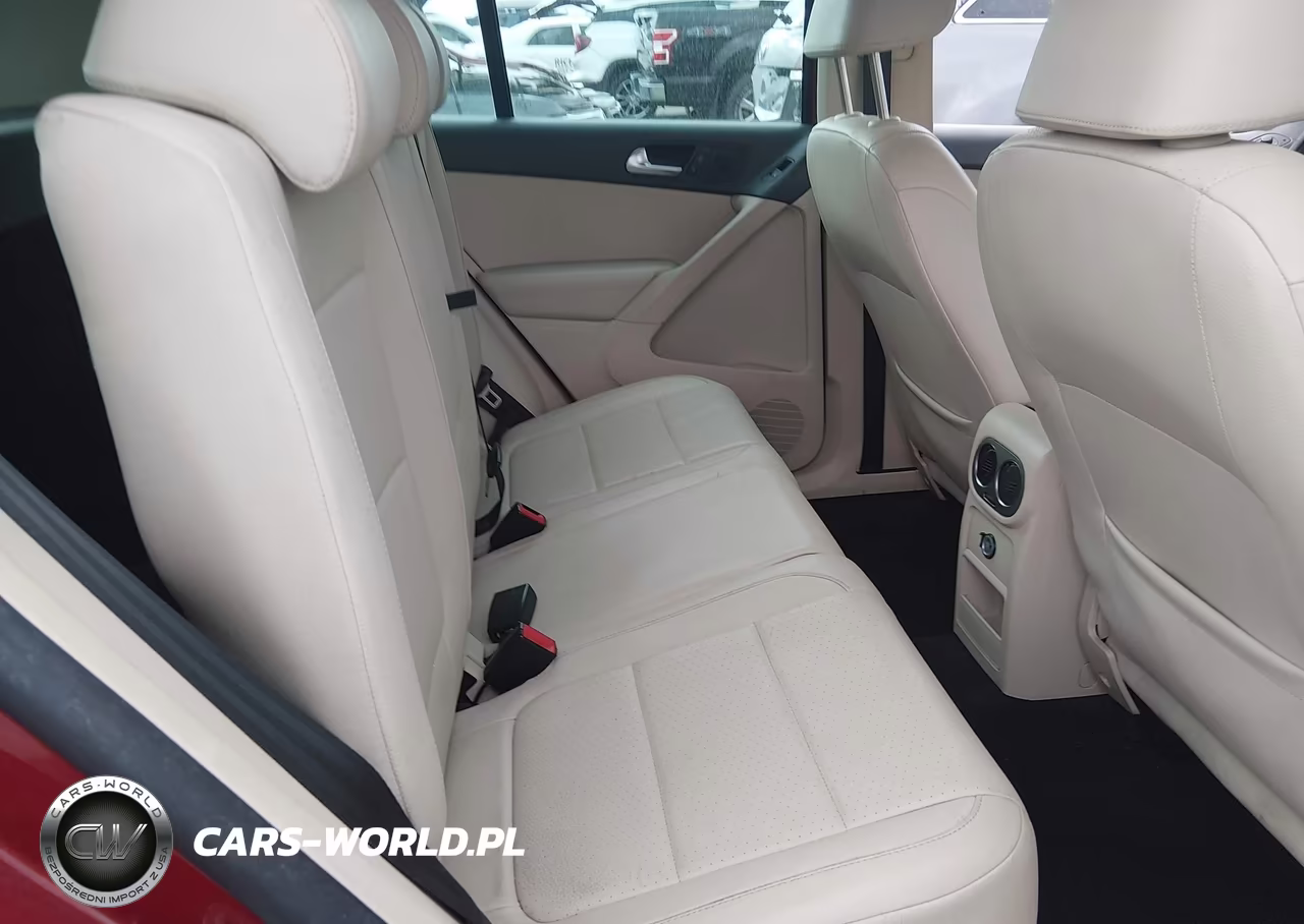2010 Volkswagen Tiguan Wolfsburg Edition VIN:WVGAV7AX7AW003191 - 8