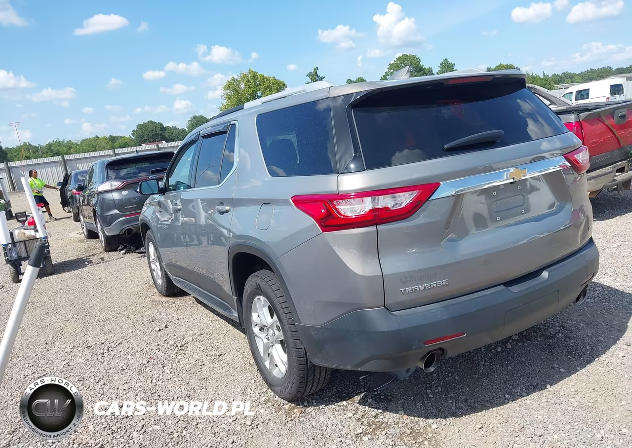 2018 Chevrolet Traverse Lt Cloth VIN:1GNERGKW0JJ230775 - 3