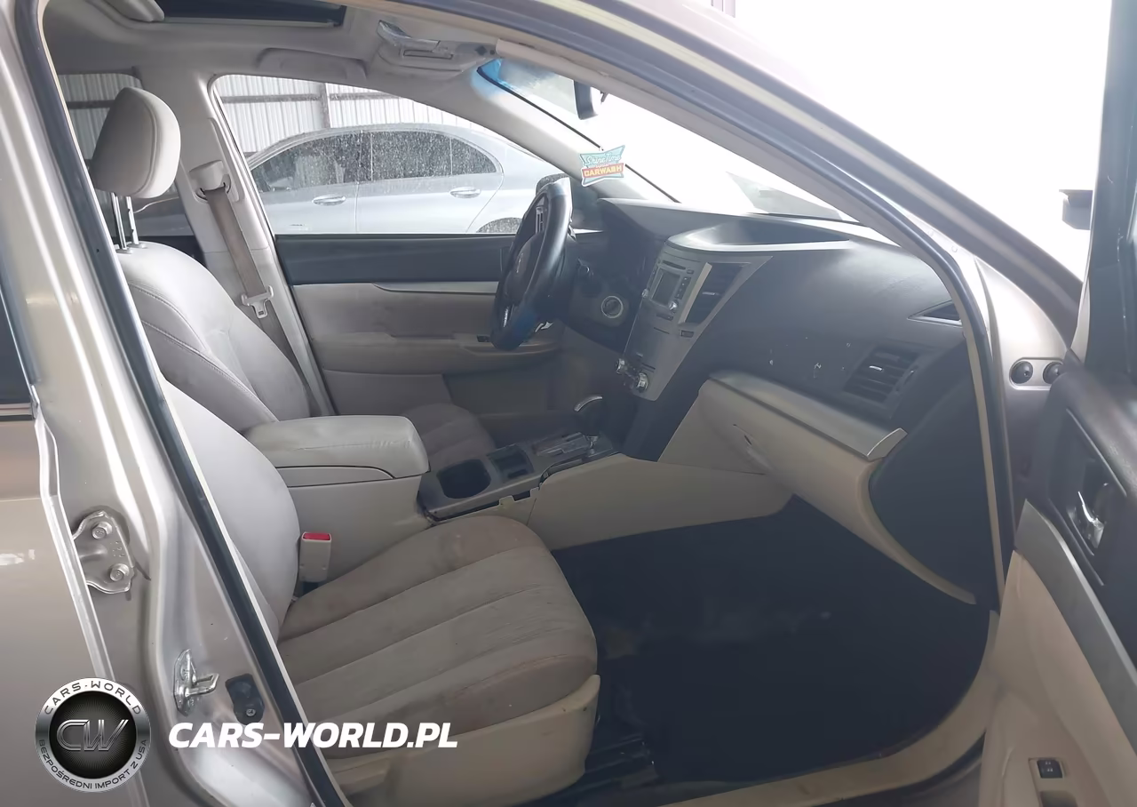 2014 Subaru Outback 2.5I Premium VIN:4S4BRBDC1E3236155 - 5