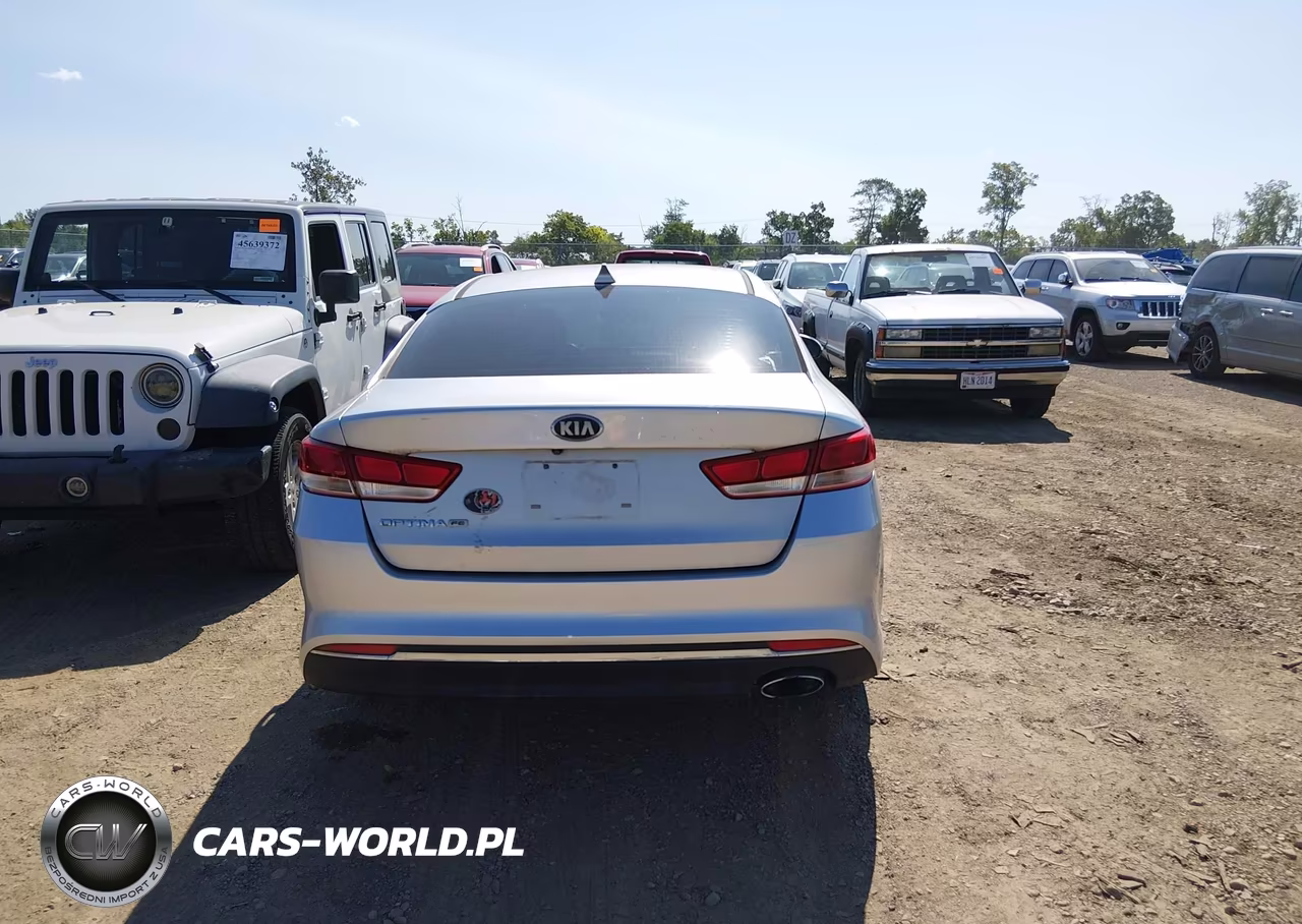 2018 Kia Optima Lx VIN:5XXGT4L35JG186363 - 16
