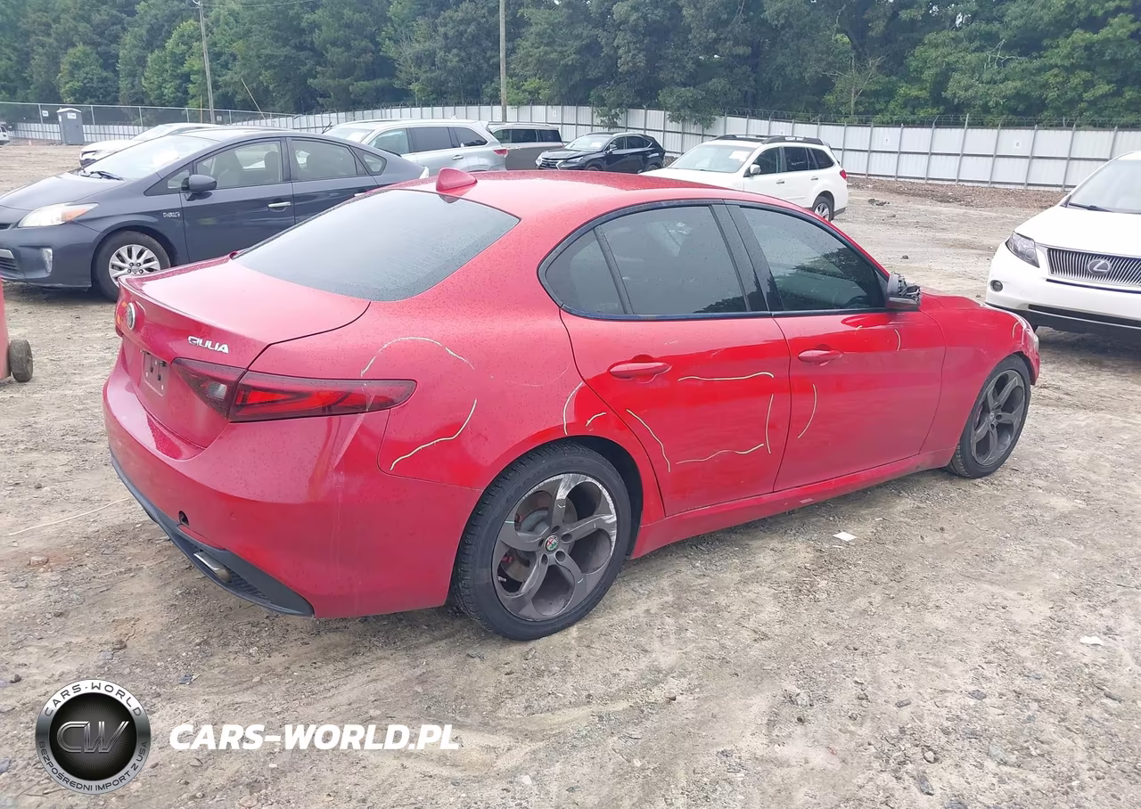 2019 Alfa Romeo Giulia Sport Rwd VIN:ZARFAMAN4K7598991 - 4