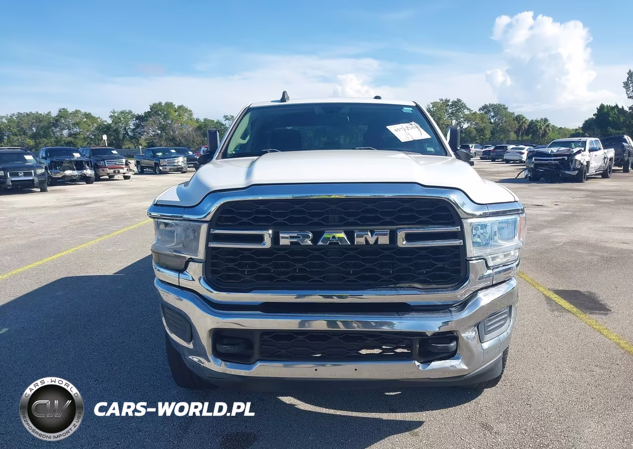 2019 Ram 2500 Tradesman 4X4 8' Box VIN:3C6UR5HJ8KG691477 - 12