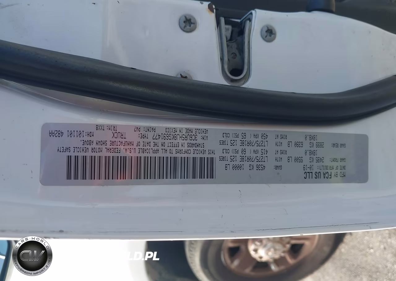 2019 Ram 2500 Tradesman 4X4 8' Box VIN:3C6UR5HJ8KG691477 - 9