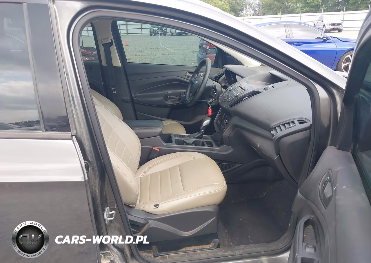 2017 Ford Escape S VIN:1FMCU0F70HUA99084 - 5