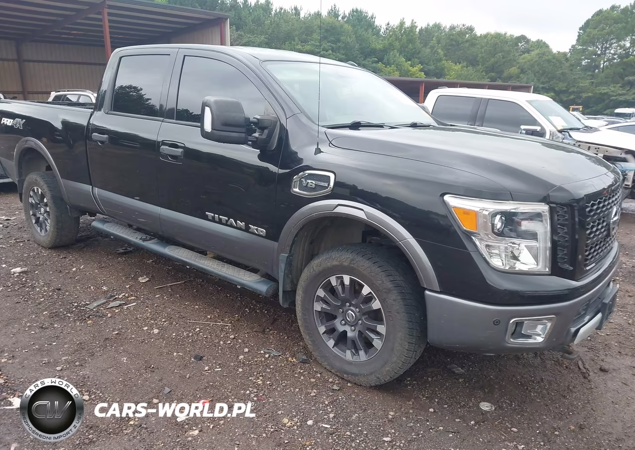 2017 Nissan Titan Xd Pro-4X Gas – zdjęcie 1 z 16