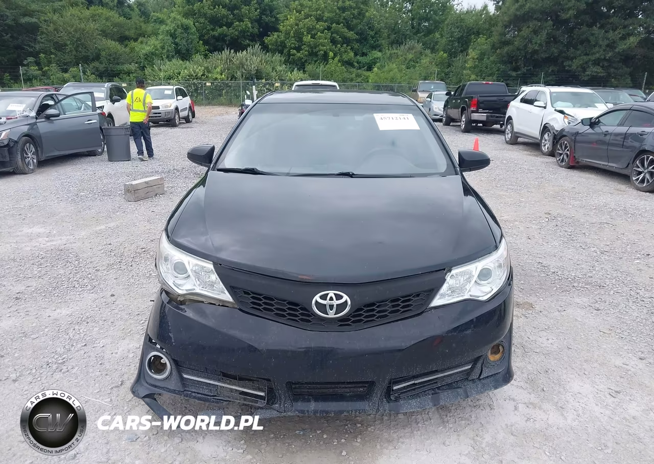 2014 Toyota Camry Se VIN:4T1BF1FK3EU444054 - 13