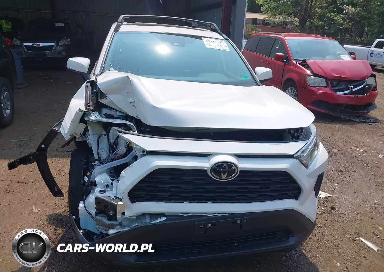 2025 Toyota Rav4 Xle VIN:2T3P1RFV4SW616382 - 12