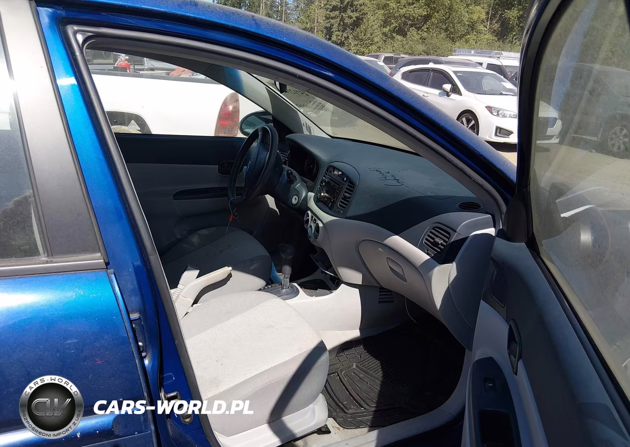 2006 Hyundai Accent Gls VIN:KMHCN46C56U008261 - 5