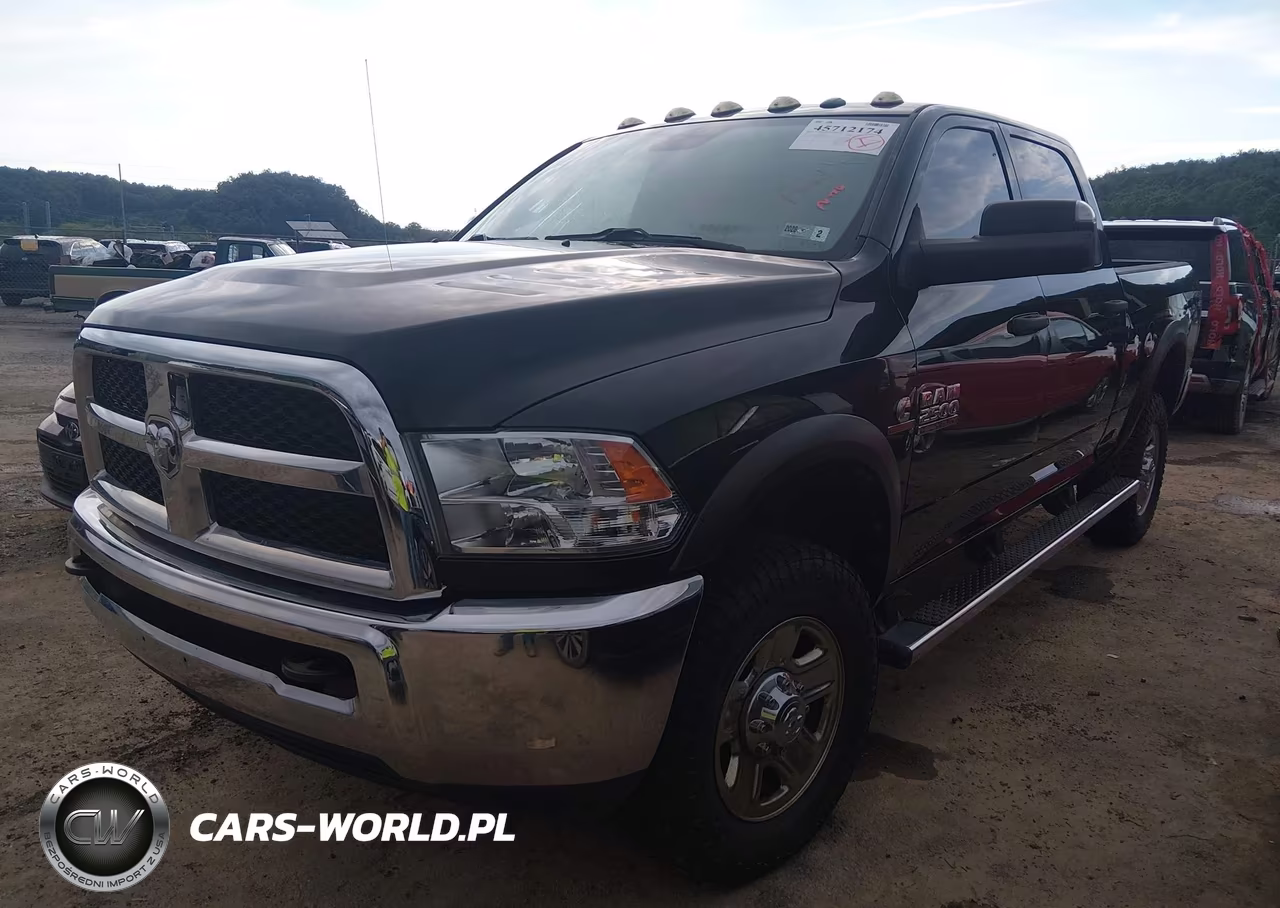 2017 Ram 2500 Tradesman 4X4 6'4 Box VIN:3C6UR5CL2HG607042 - 2