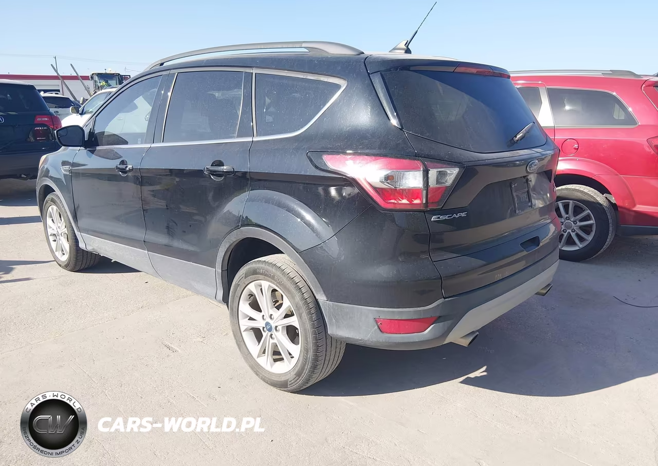 2018 Ford Escape Se VIN:1FMCU0GD1JUD49863 - 3