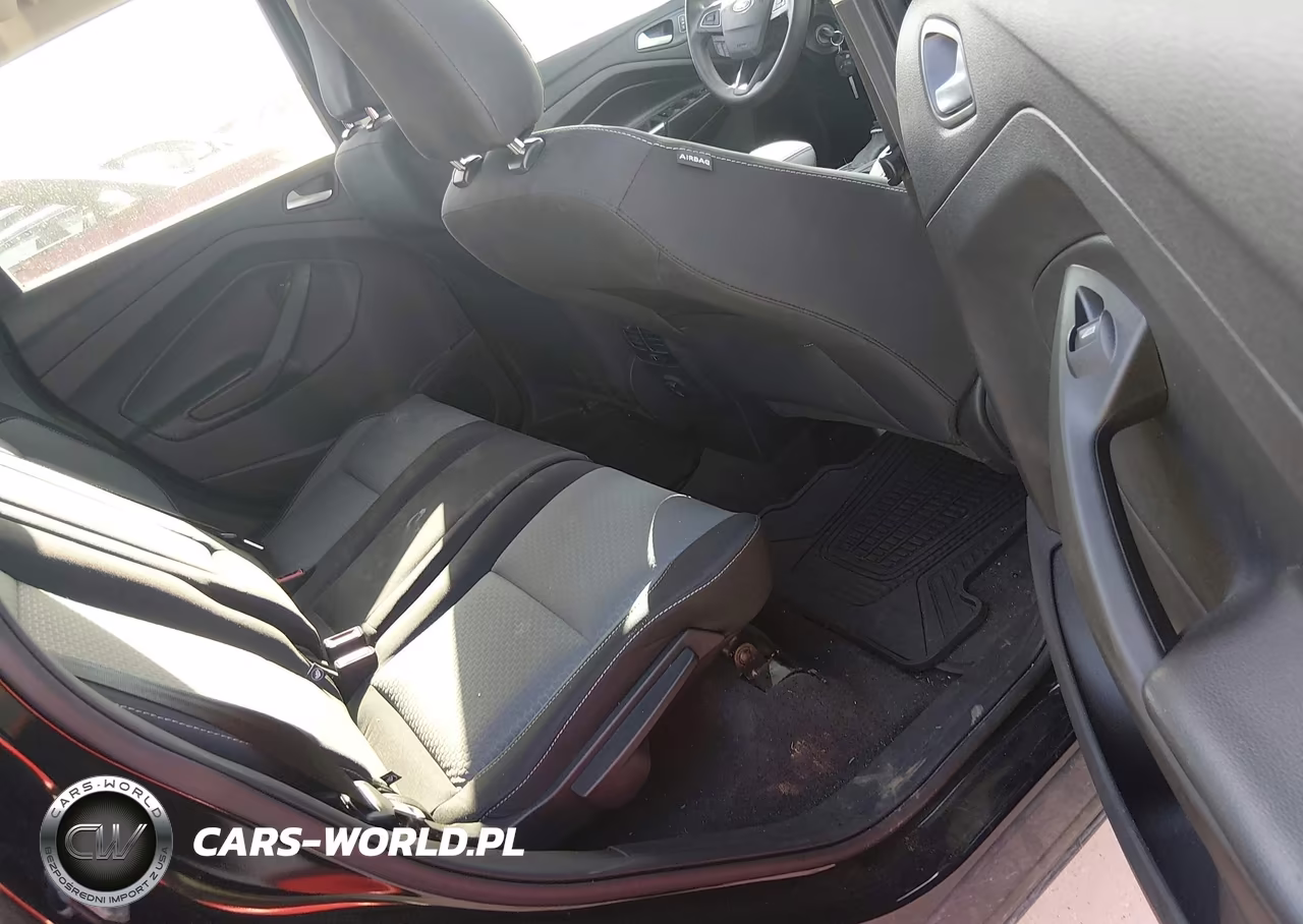2018 Ford Escape Se VIN:1FMCU0GD1JUD49863 - 8