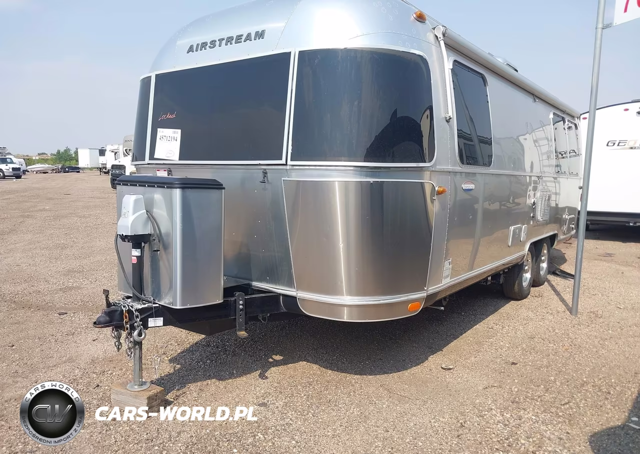 2018 Airstream Other VIN:1STJFYJ29JJ543491 - 2