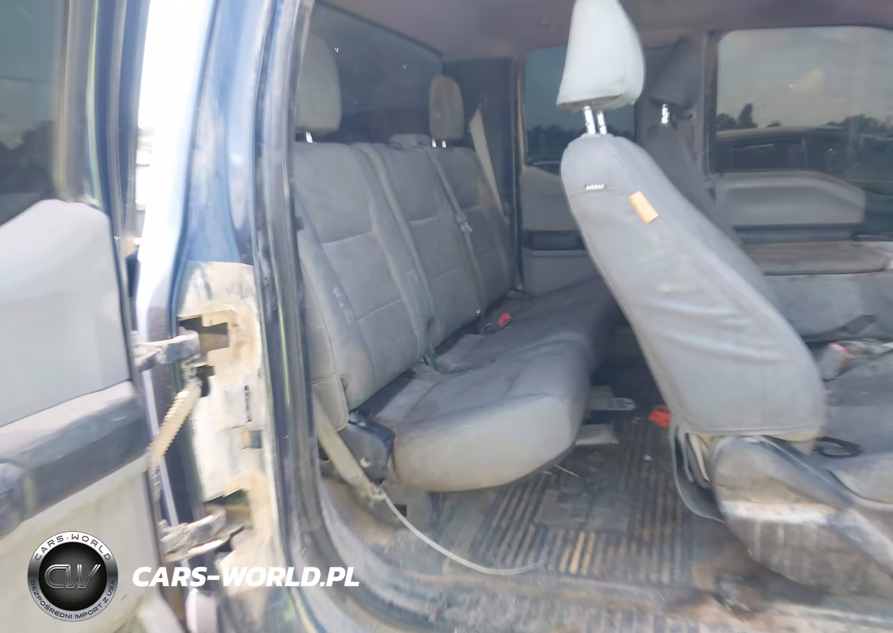 2018 Ford F-250 Xl VIN:1FT7X2B6XJEC69036 - 8