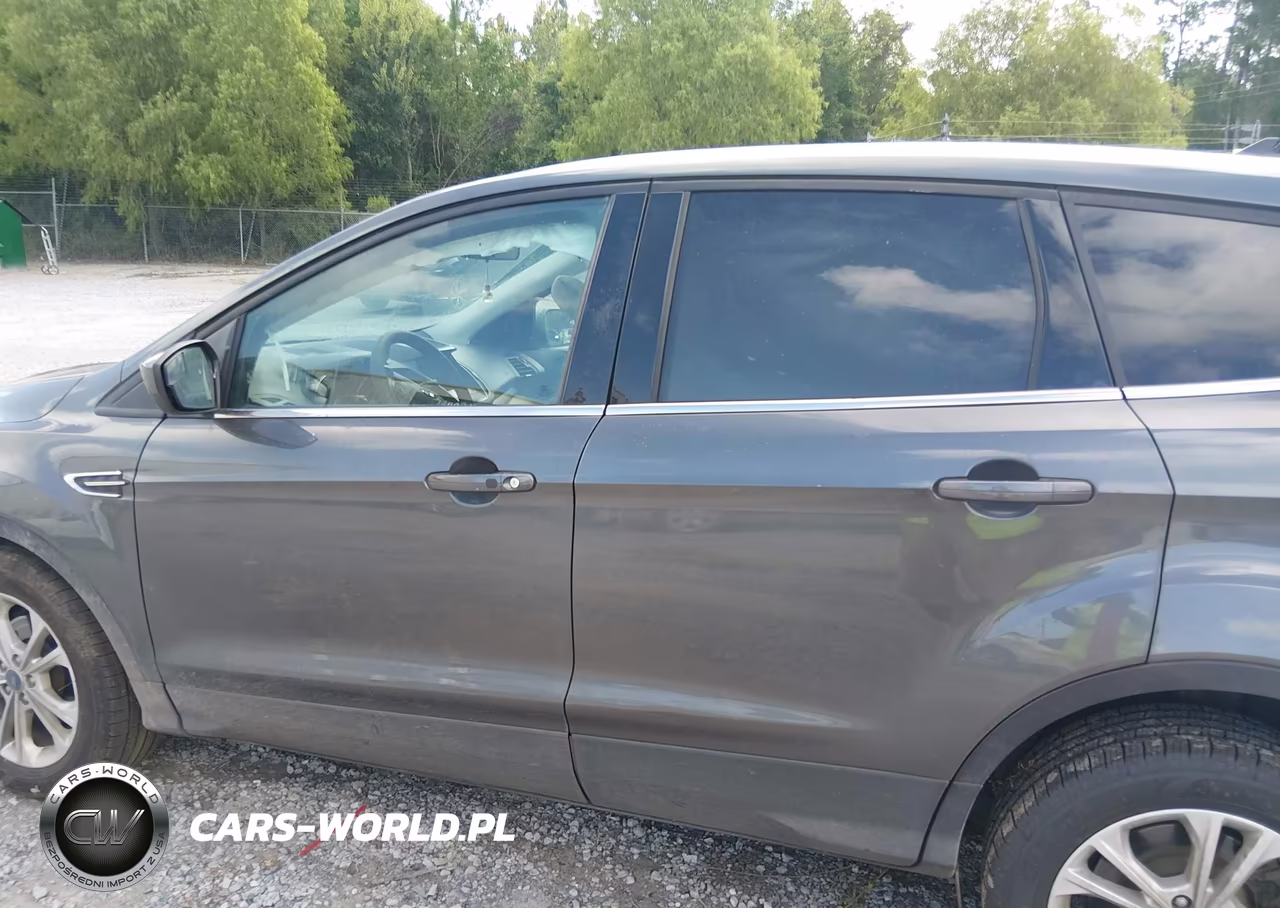 2019 Ford Escape Se VIN:1FMCU0GD3KUC35588 - 14