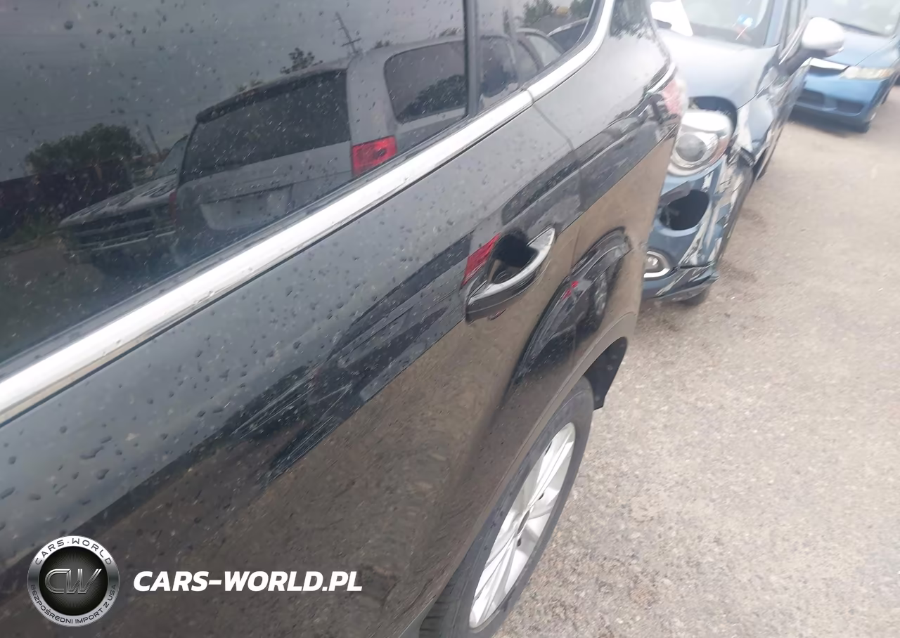 2017 Ford Escape Se VIN:1FMCU0GD6HUE38547 - 6