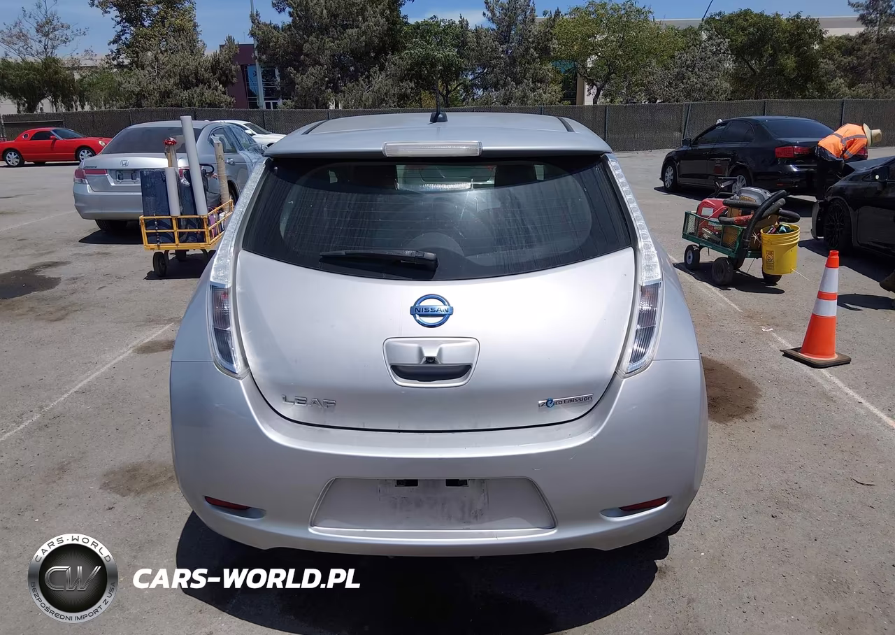 2015 Nissan Leaf Sv VIN:1N4AZ0CP9FC323690 - 16