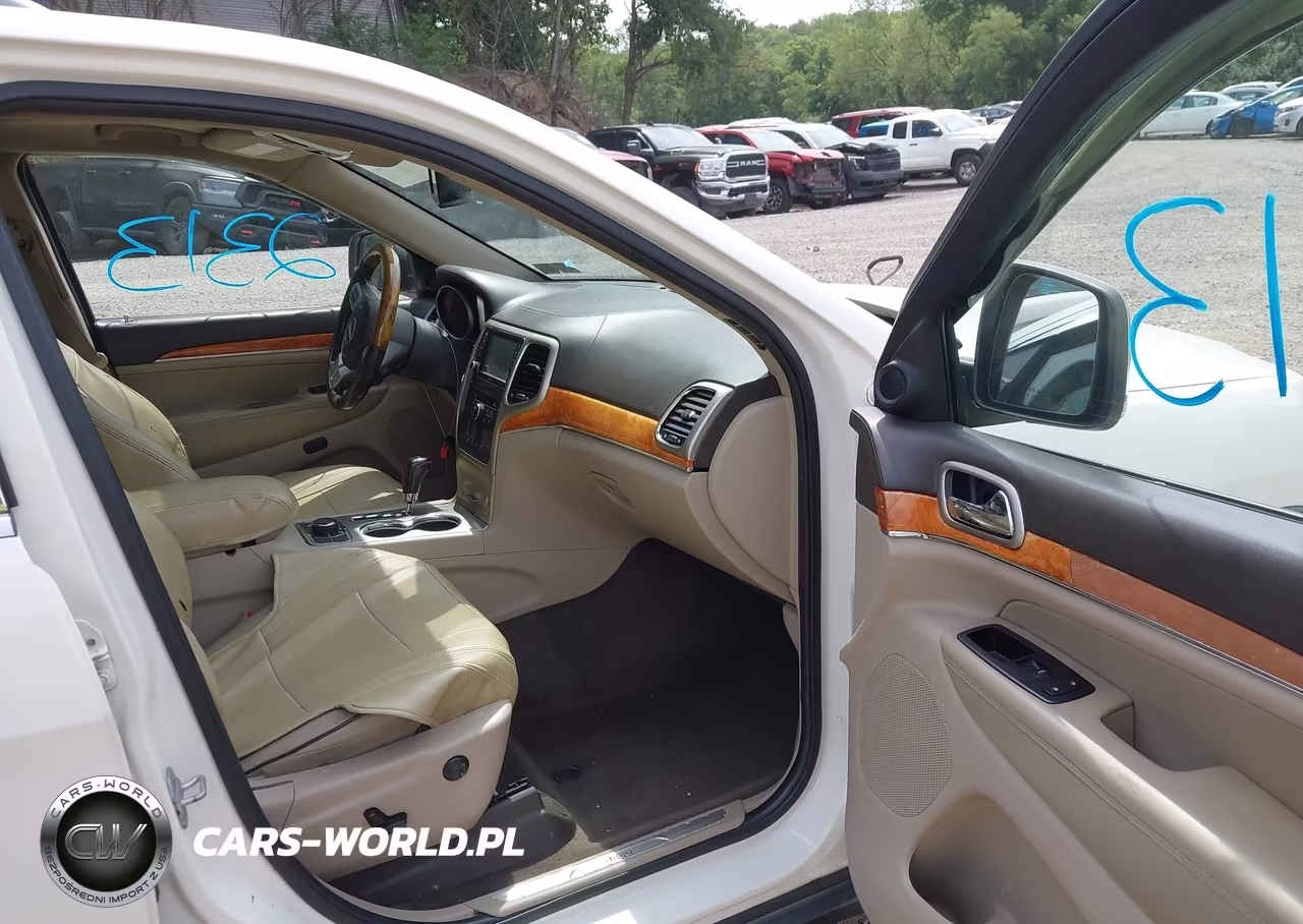 2011 Jeep Grand Cherokee Overland VIN:1J4RR6GG1BC571673 - 5