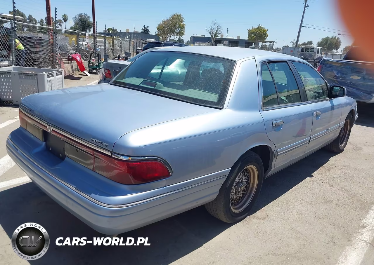 1997 Mercury Grand Marquis Ls VIN:2MELM75W3VX654232 - 4