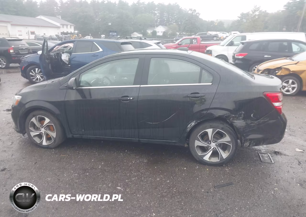 2019 Chevrolet Sonic Premier Auto VIN:1G1JF5SB7K4126679 - 14
