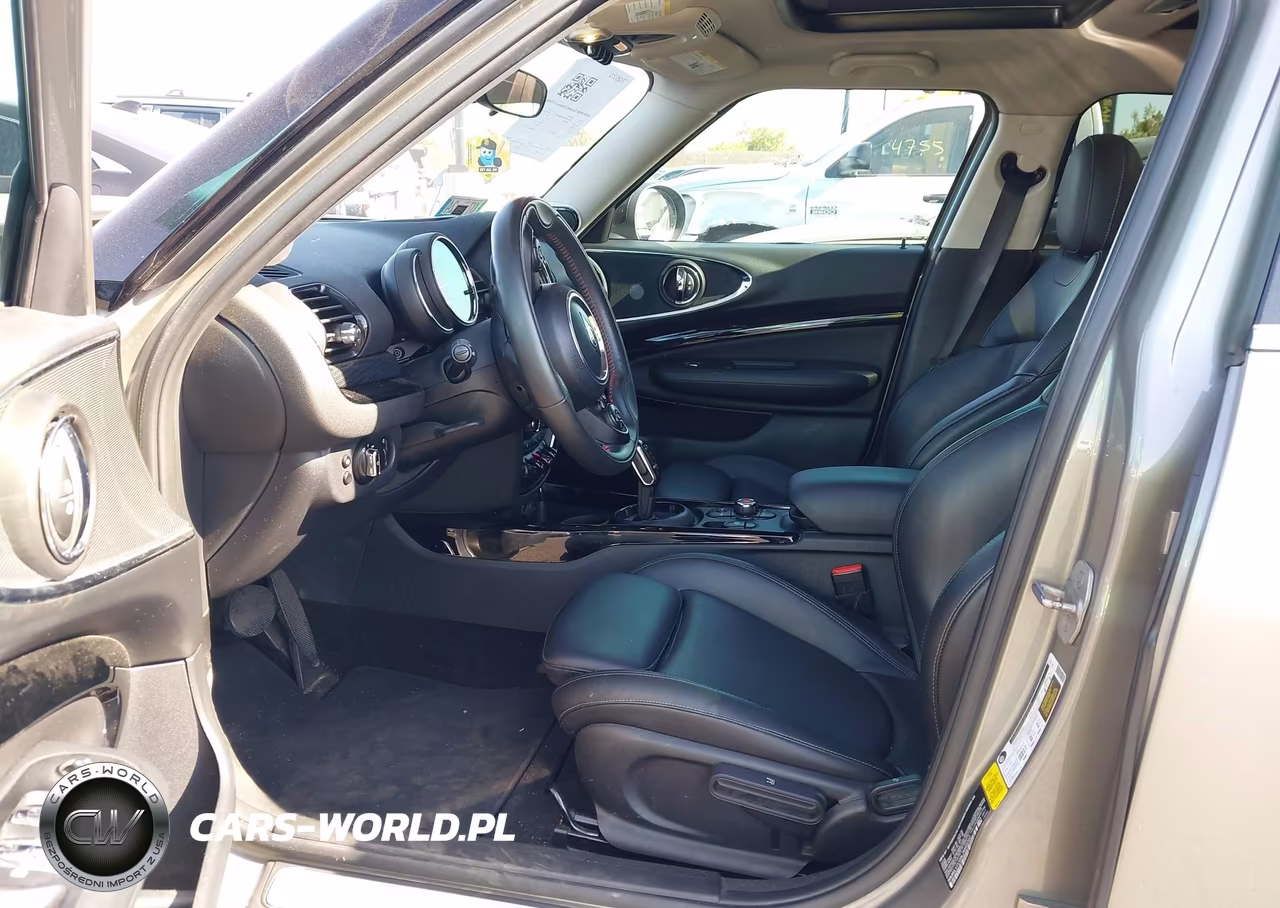 2020 Mini Clubman Cooper S VIN:WMWLV7C09L2M49203 - 5