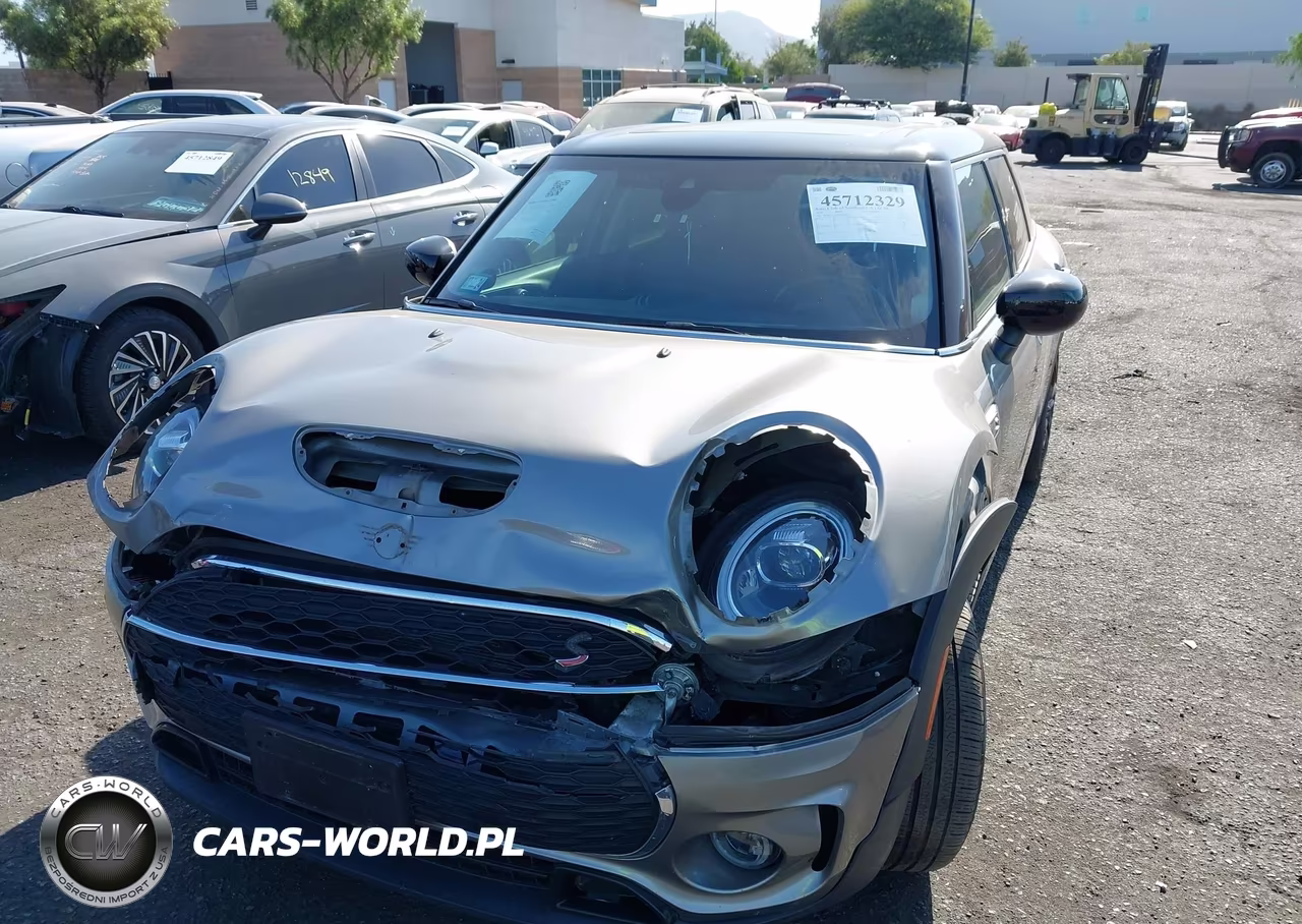 2020 Mini Clubman Cooper S VIN:WMWLV7C09L2M49203 - 6