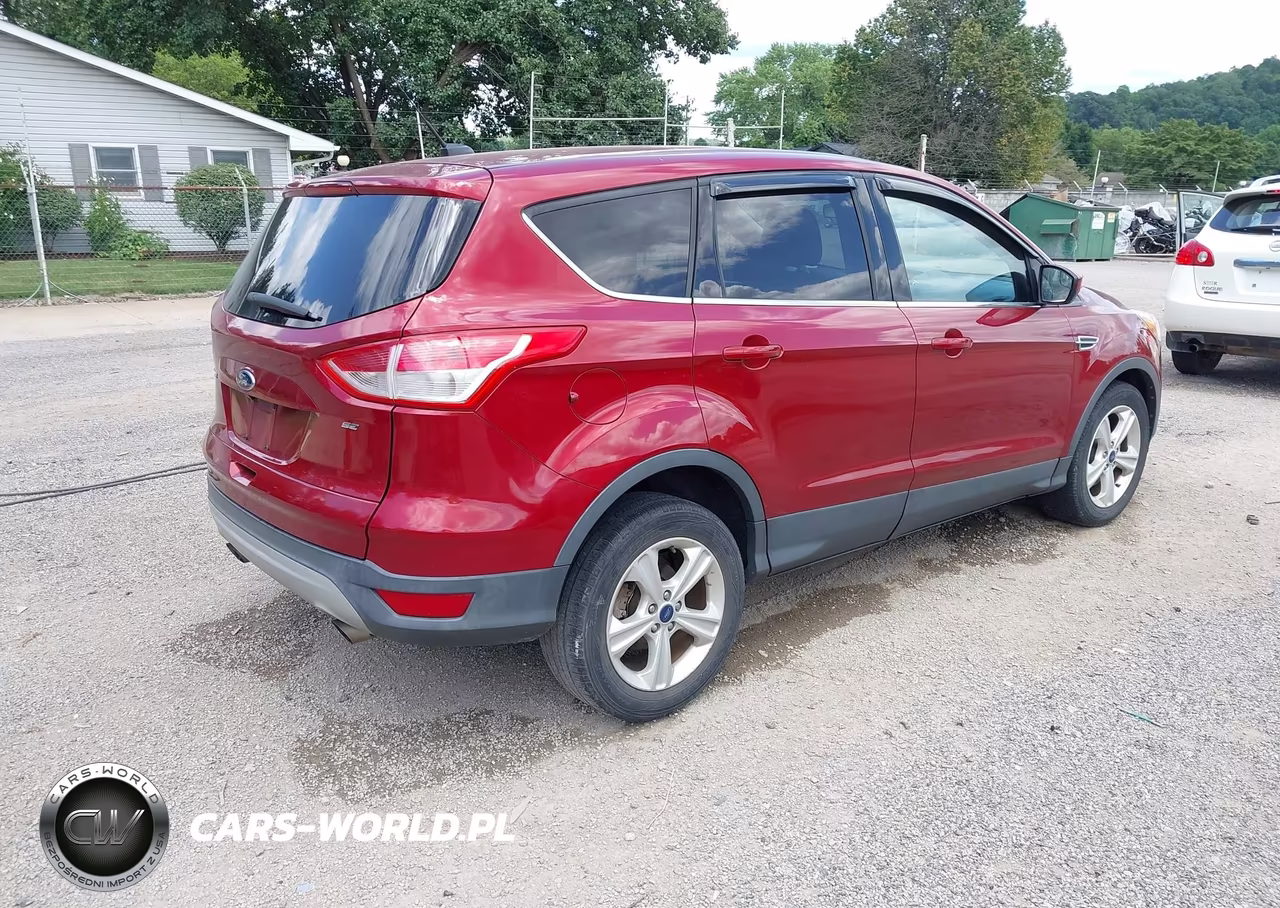 2015 Ford Escape Se VIN:1FMCU0G77FUC11424 - 4