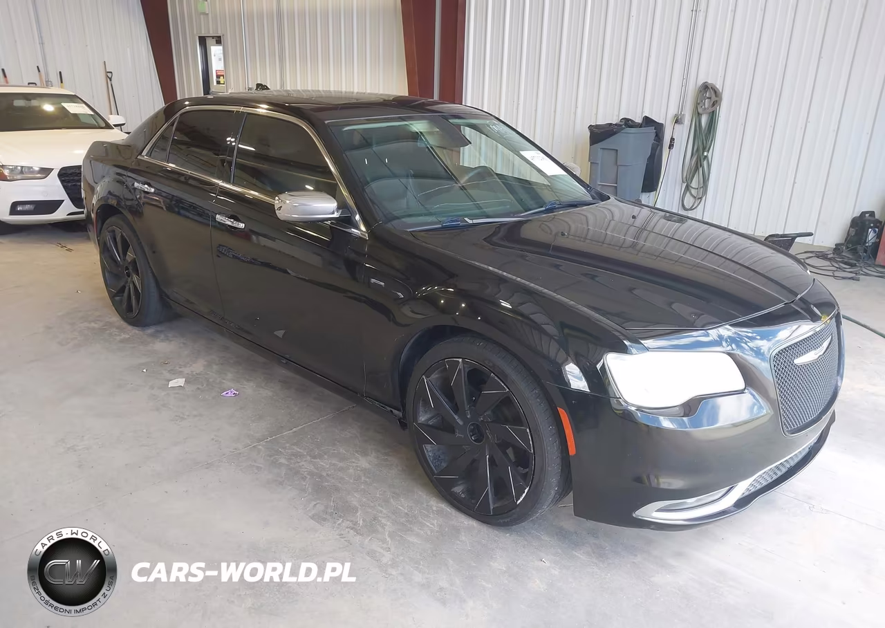 2017 Chrysler 300C