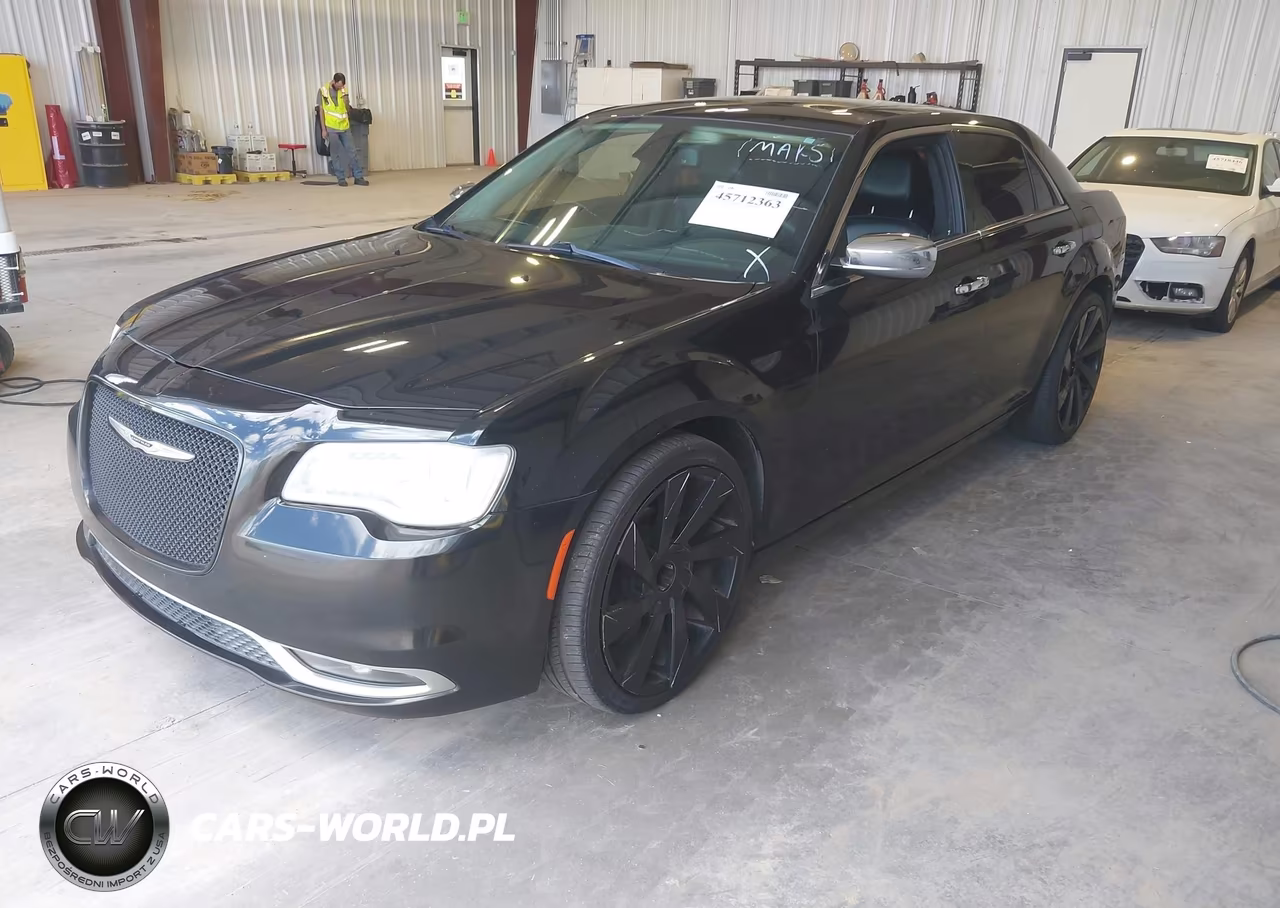 2017 Chrysler 300C VIN:2C3CCAEG4HH566514 - 2