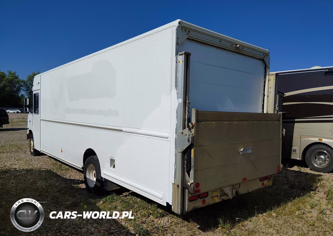 2015 Ford F-59 Commercial Stripped VIN:1F66F5KY3F0A04337 - 3