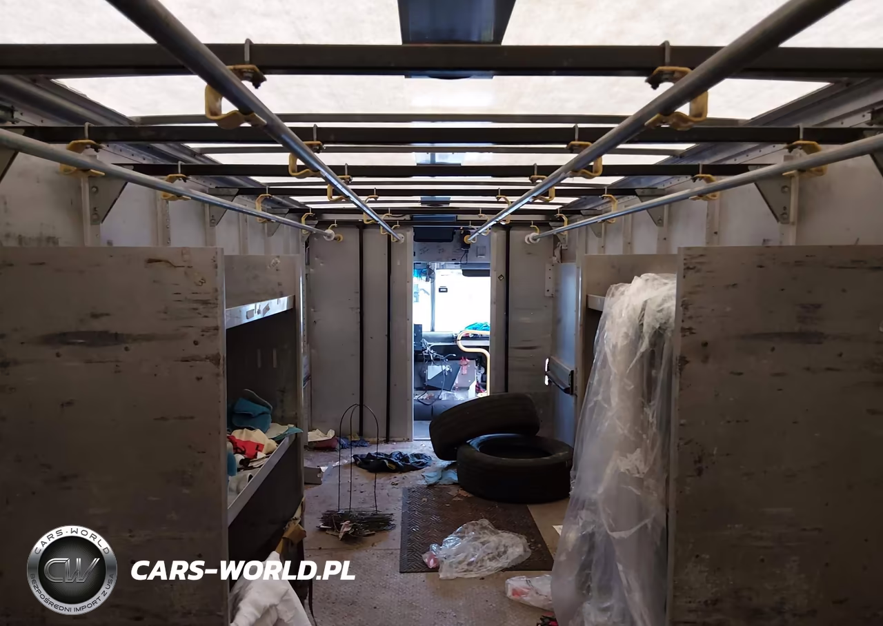 2015 Ford F-59 Commercial Stripped VIN:1F66F5KY3F0A04337 - 9