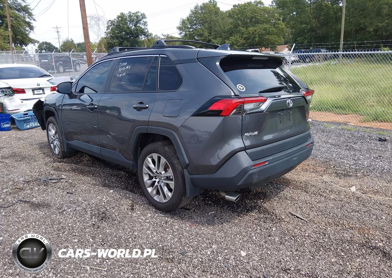 2024 Toyota Rav4 Xle Premium VIN:2T3C1RFV3RC283571 - 3