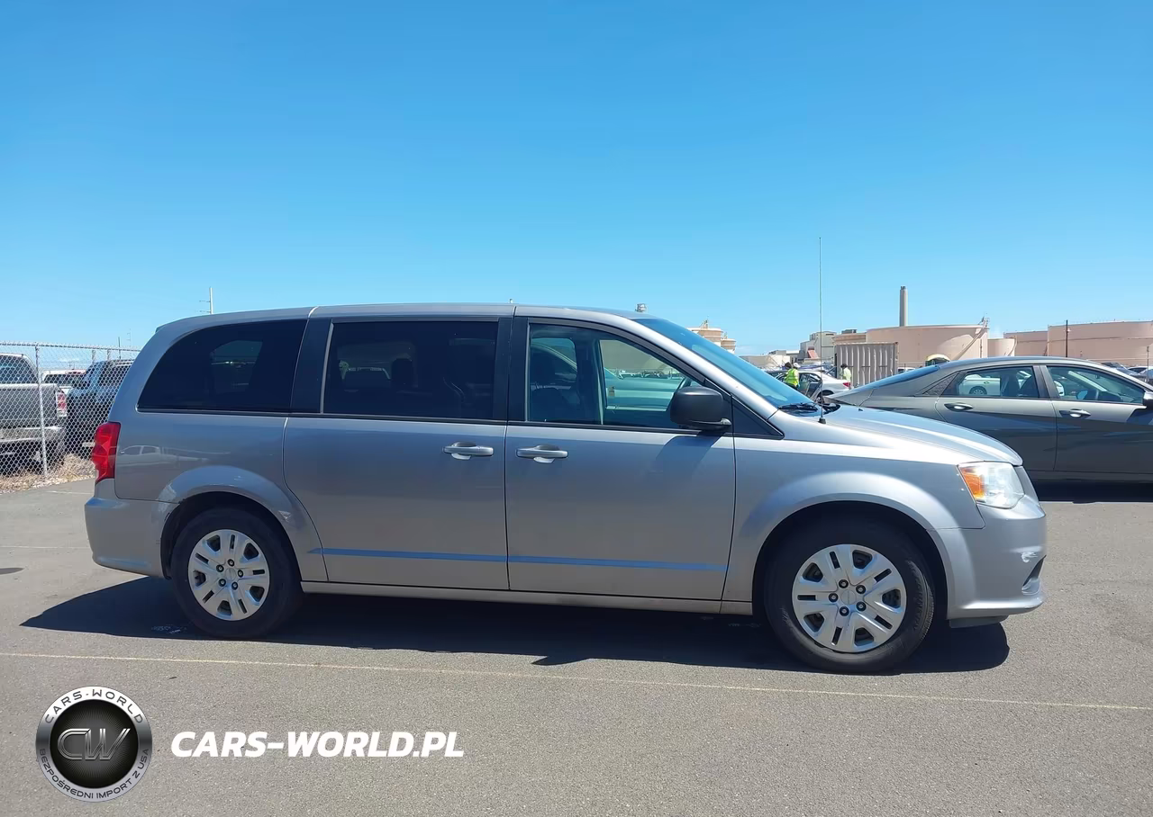 2018 Dodge Grand Caravan Se VIN:2C4RDGBG5JR313079 - 17