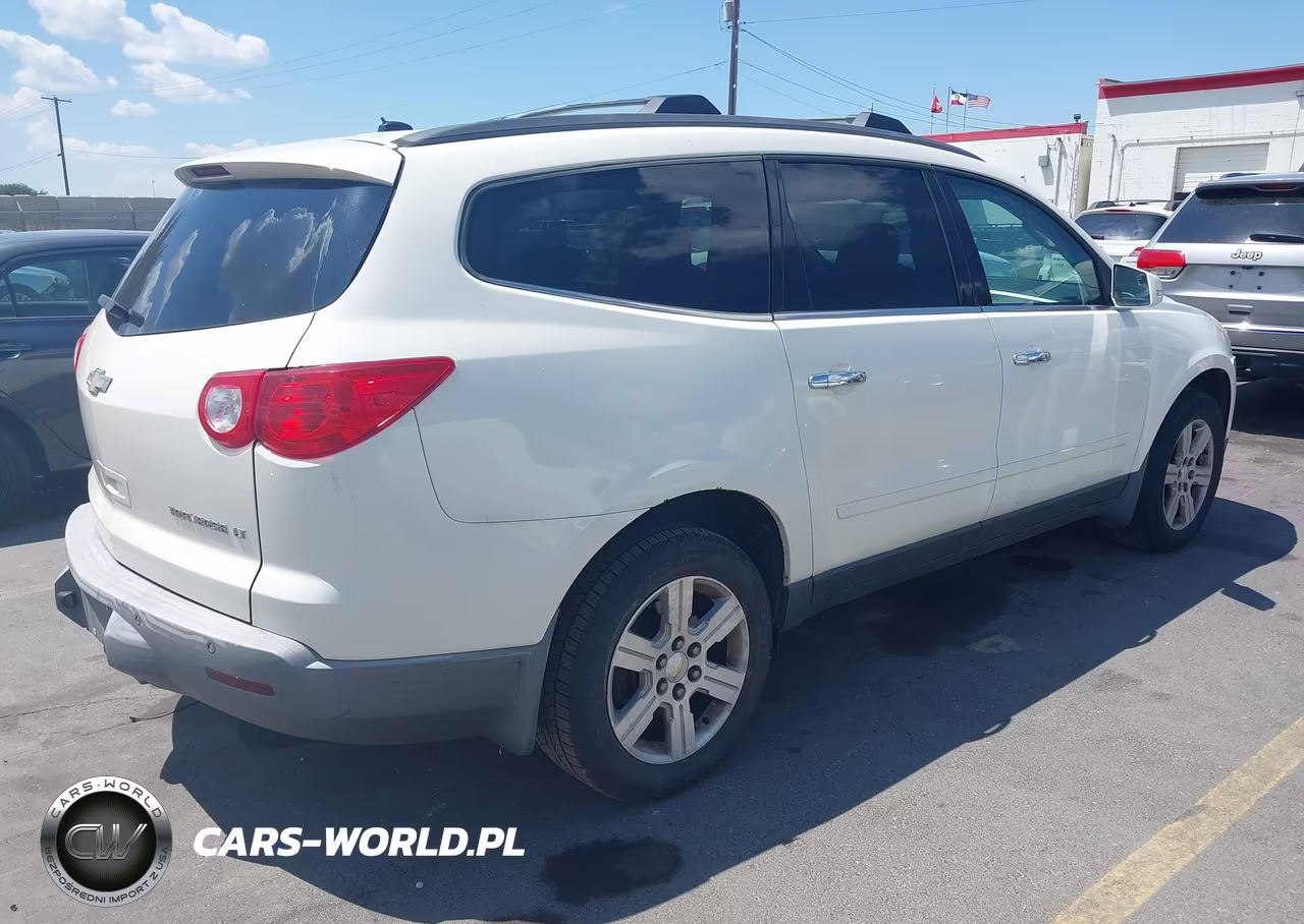 2011 Chevrolet Traverse 1Lt VIN:1GNKVGEDXBJ132718 - 4