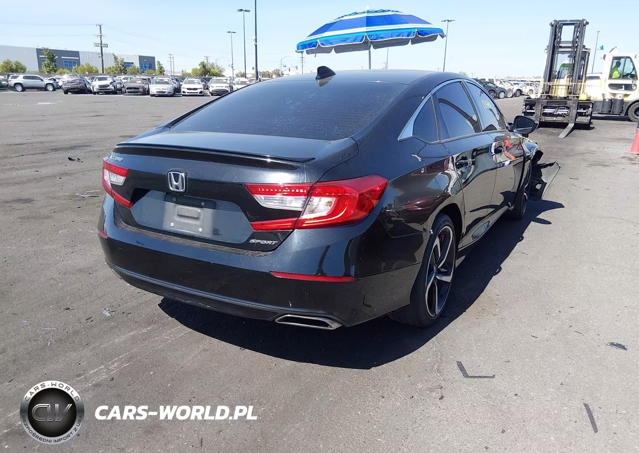 2018 Honda Accord Sport VIN:1HGCV1F33JA181288 - 4
