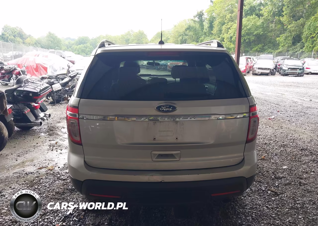 2012 Ford Explorer VIN:1FMHK7B87CGA90733 - 16