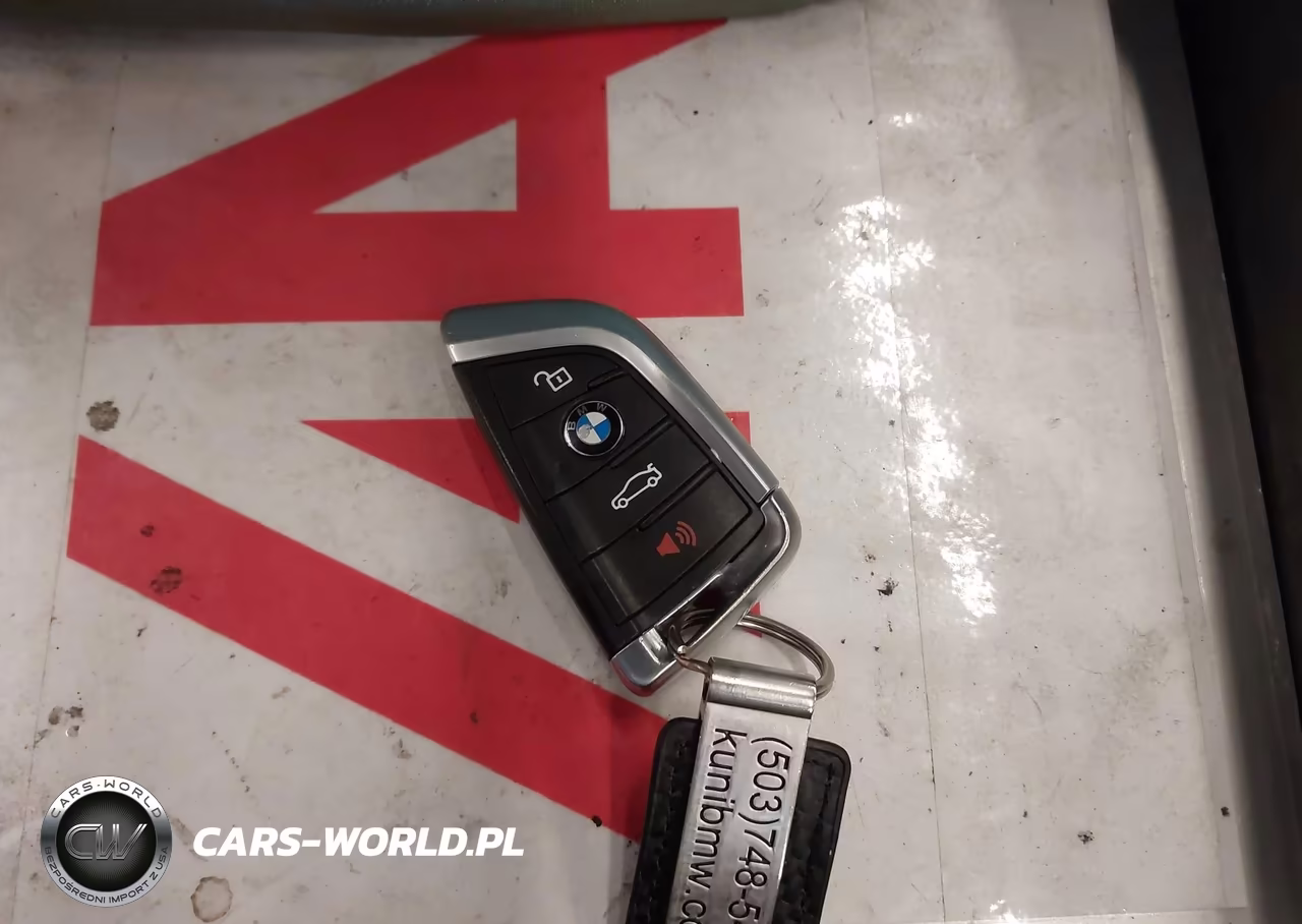 2015 BMW X5 xDrive35I VIN:5UXKR0C57F0K64118 - 11