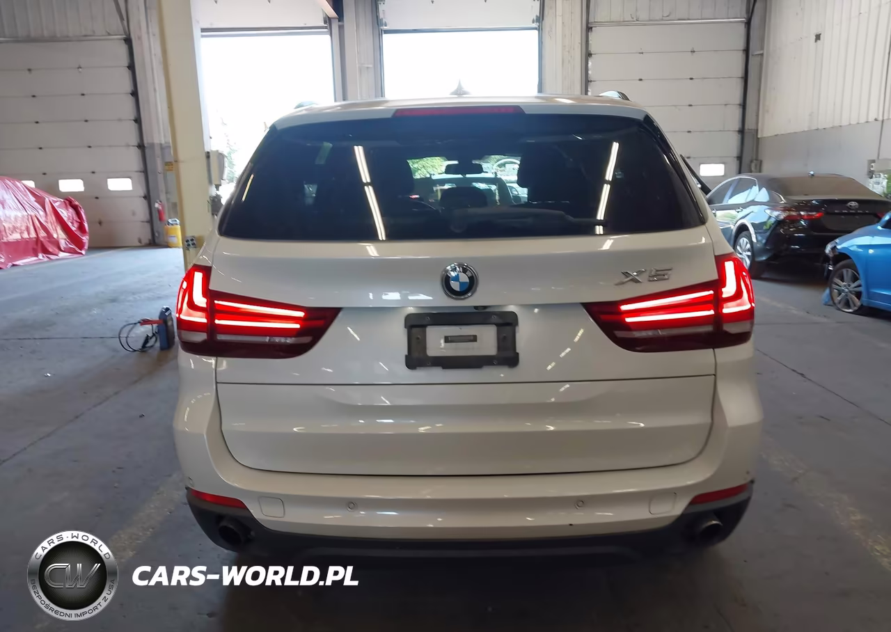 2015 BMW X5 xDrive35I VIN:5UXKR0C57F0K64118 - 16