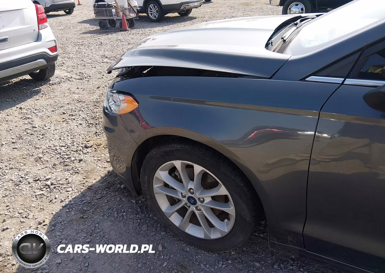 2020 Ford Fusion Se VIN:3FA6P0HD3LR239033 - 17