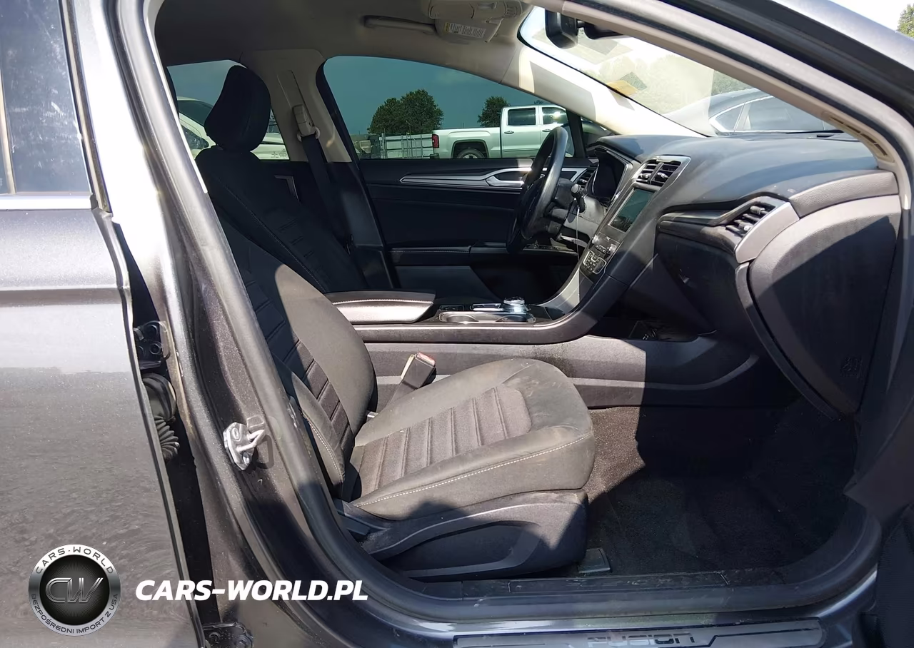 2020 Ford Fusion Se VIN:3FA6P0HD3LR239033 - 5