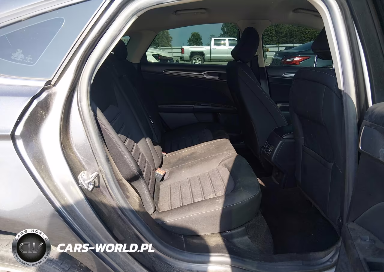 2020 Ford Fusion Se VIN:3FA6P0HD3LR239033 - 8