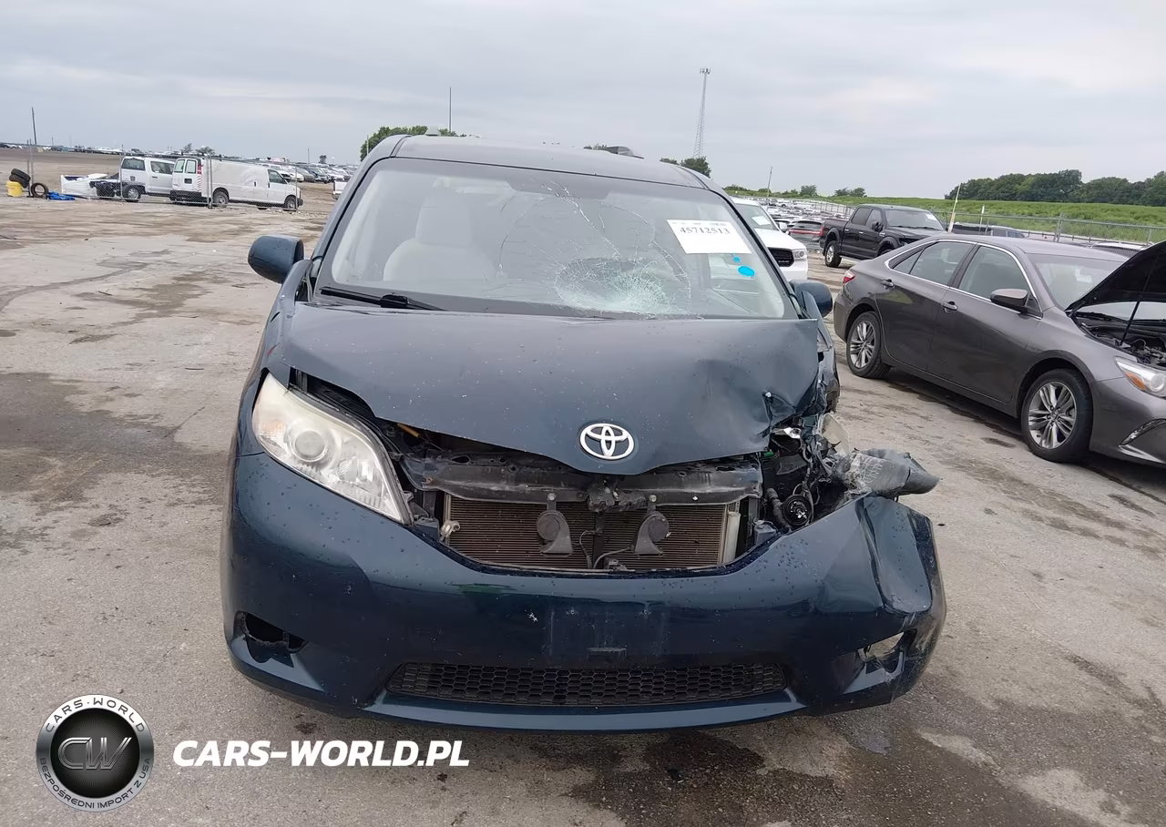 2012 Toyota Sienna Le V6 8 Passenger VIN:5TDKK3DCXCS246564 - 6