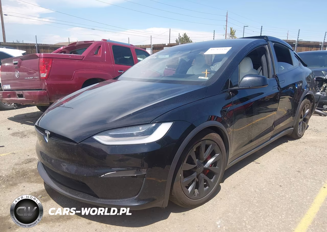 2023 Tesla Model X Plaid Tri Motor All-Wheel Drive VIN:7SAXCBE69PF395440 - 2