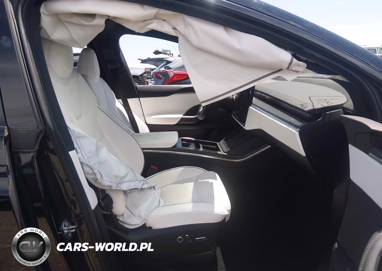 2023 Tesla Model X Plaid Tri Motor All-Wheel Drive VIN:7SAXCBE69PF395440 - 5